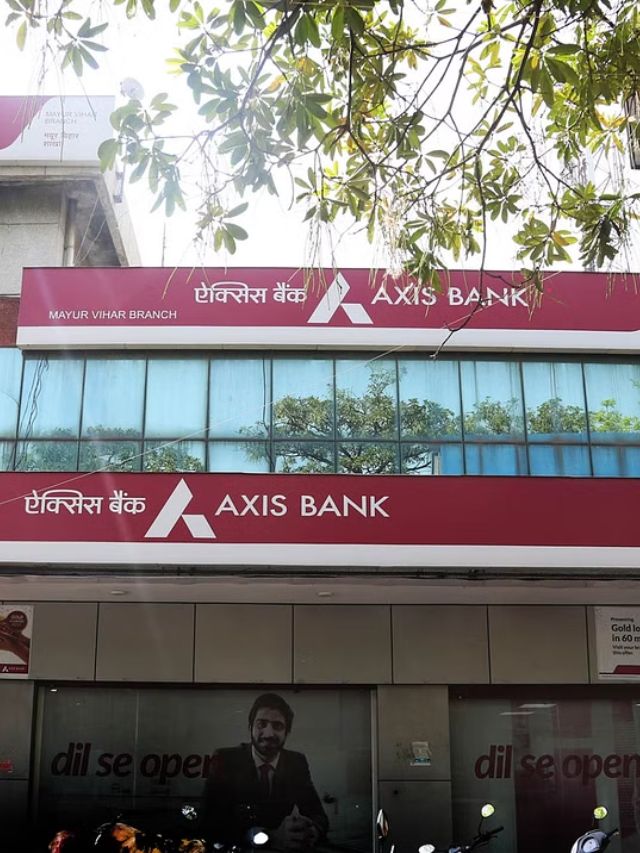 Factors Affecting Axis Bank Personal Loan Interest Rate